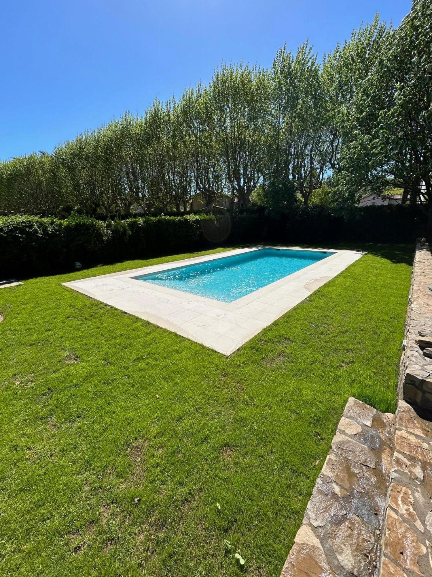 Espectacular Casa Chateau En El Centro De Olot Buitenkant foto
